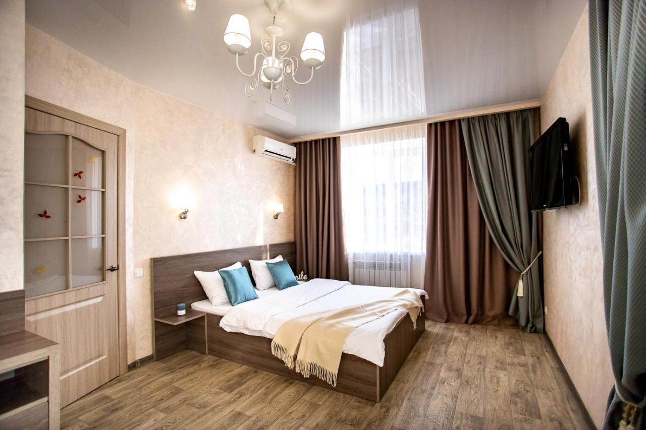 Студия На Адмиральской Mykolajiv Buitenkant foto